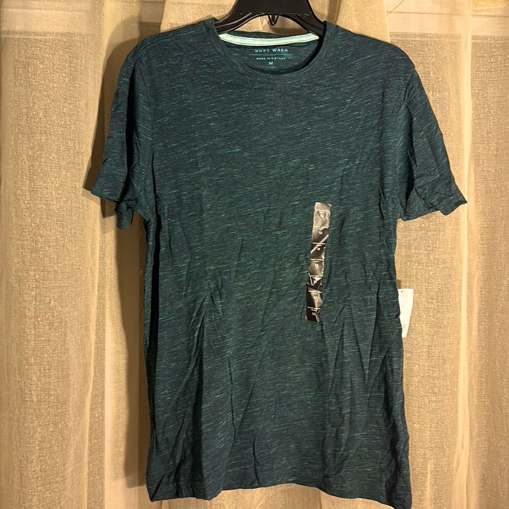 Men’s size Medium Soft Wash Tee shirt